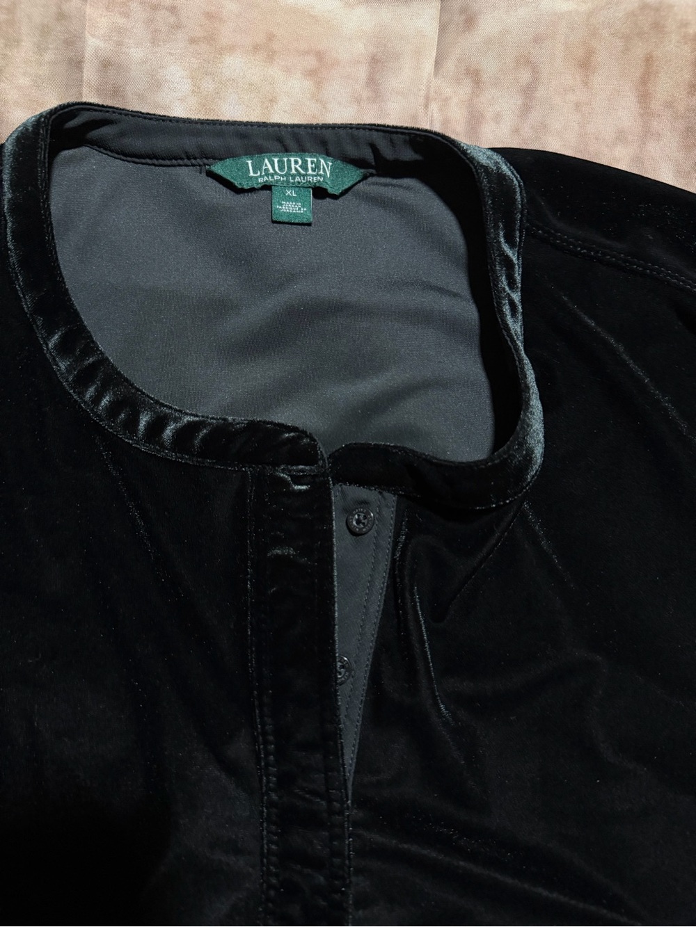 Lauren Ralph Lauren Black Velvet top - Picture 5 of 6